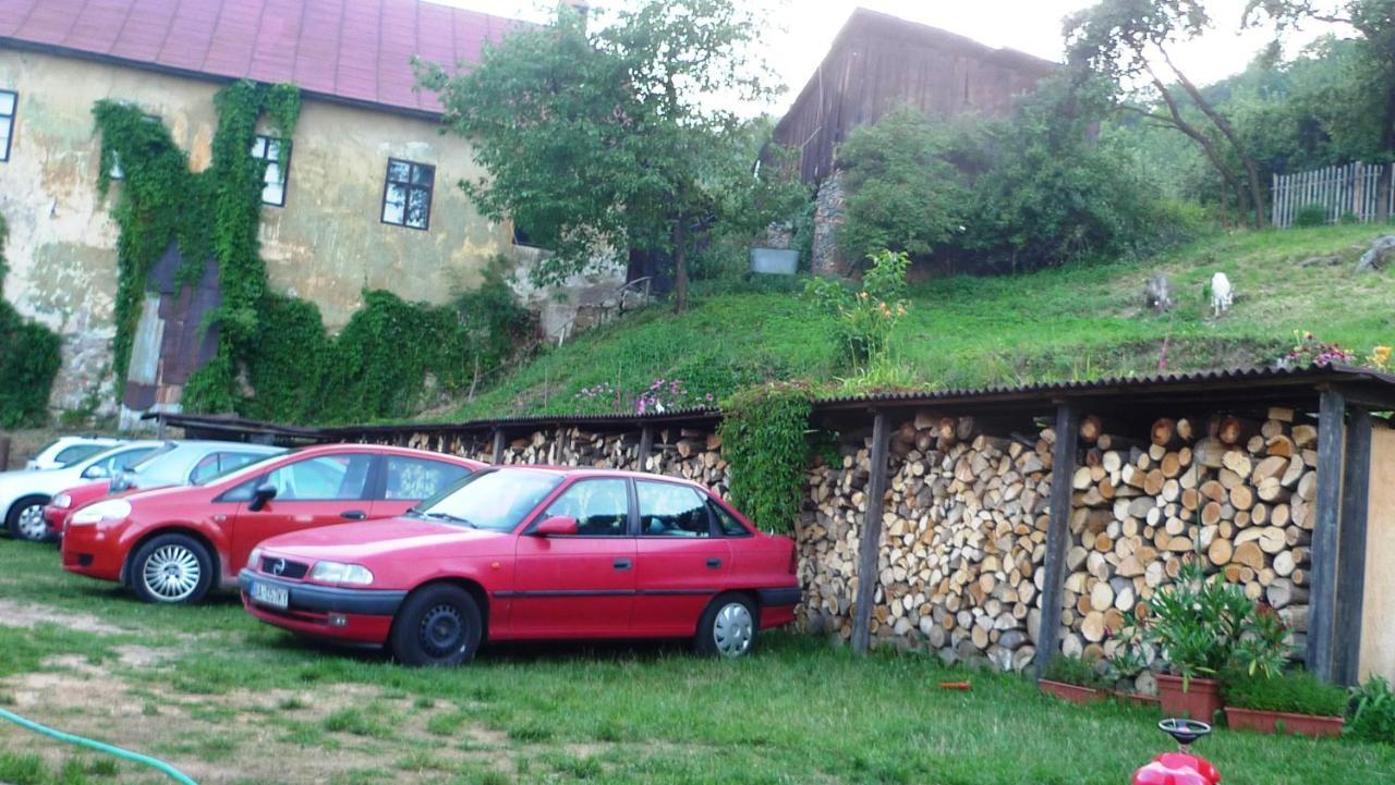 Hostel Skautsky Dom Banská Štiavnica Εξωτερικό φωτογραφία